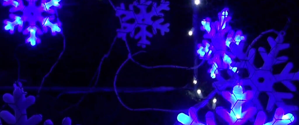 snow-flake-holiday-light